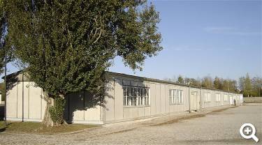 Blick zu den Baracken - © KZ-Gedenkstätte Dachau