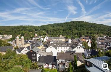 Burg Bad Münstereifel - Stadtblick © City Outlet Bad Münstereifel