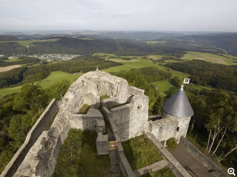 Luftaufnahme der Burg