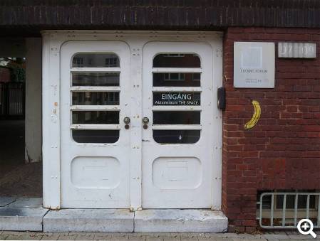 Eingang zum Ludwig Forum © pixabay.com