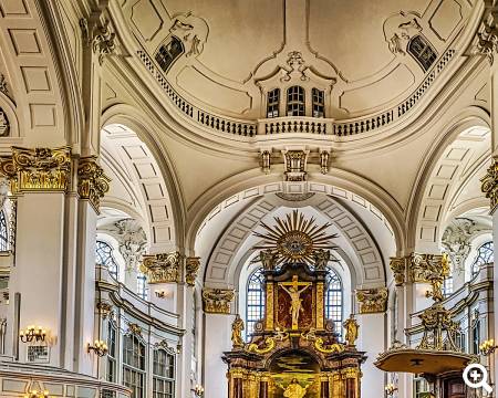 St. Michaeliskirche Hamburg © pixabay.com