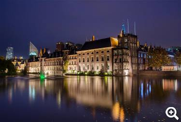 Binnenhof in Den Haag - Foto: Rudy and Peter Skitterians auf Pixabay