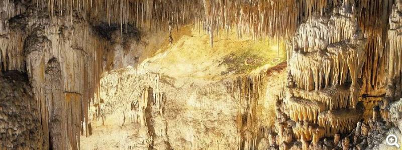 Stalaktiten-Orgel Foto: Cuevas del Drach