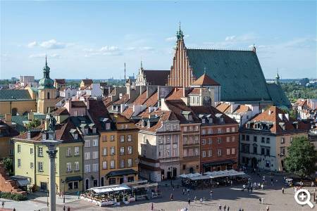 Johannes-Kathedrale (rechts) © unsplash.com 