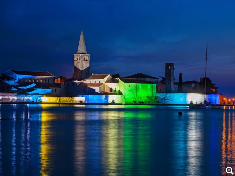 Porec bei Nacht