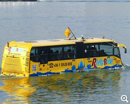 Riverride Budapest © pixabay.com