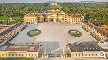Das Schlossareal - © Schloß Schönbrunn Kultur- und Betriebsges.m.b.H., Foto: Severin Wurnig