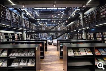 Bibliothek Grzegorz Mehring