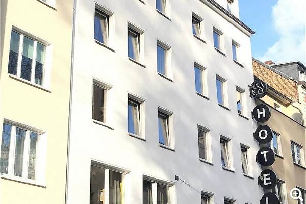 SMARTY Cologne City Center Außenansicht