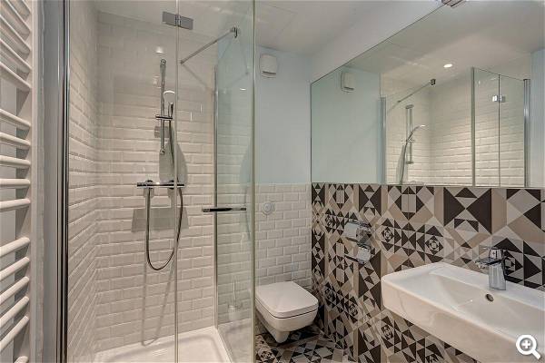 Meininger Paris Badezimmer