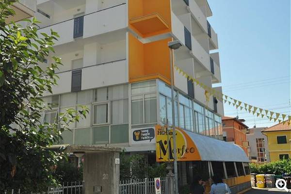 Hotel Morfeo Außenansicht