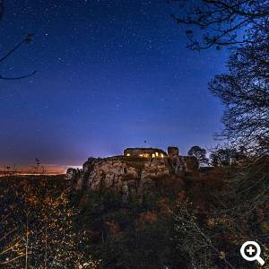 Burg und Festung Regenstein bei Nacht