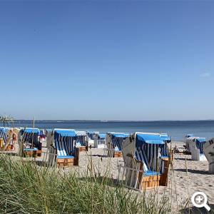Strandkörbe in Timmendorfer Strand ©TSNT