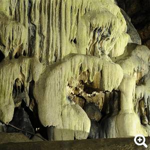 Nebelhöhle - Altar