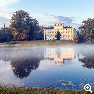Schloss Wörlitz und Wörlitzer-See © KsDW Peter Dafinger